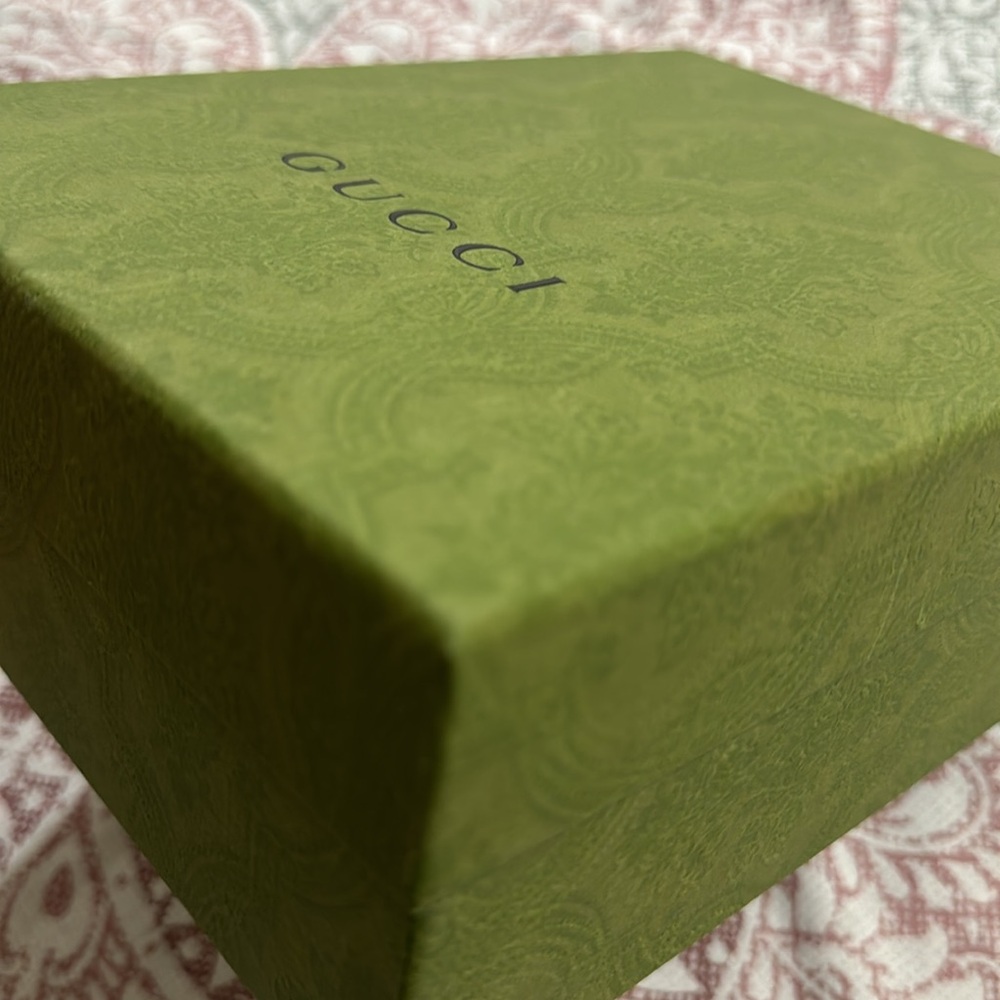 🆕 Gucci Box!! - Picture 9 of 13